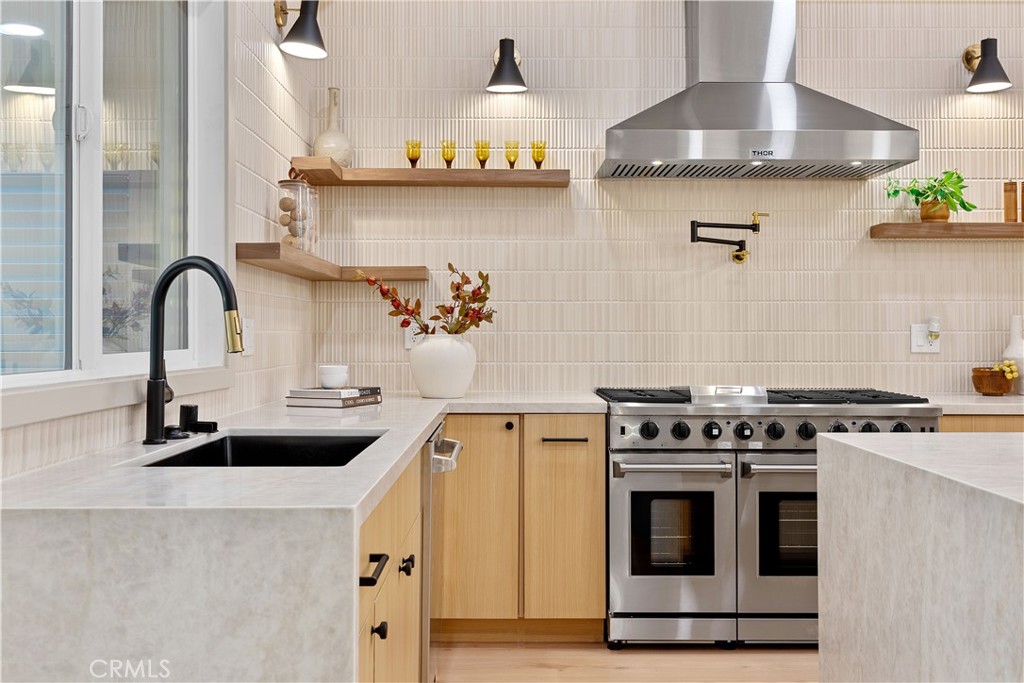 Placentia Knolls (PLKN) - Residential