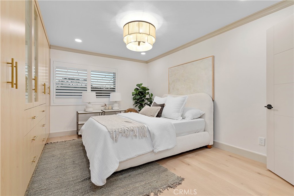 Placentia Knolls (PLKN) - Residential