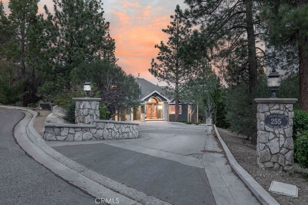 255 Echo Hill Road