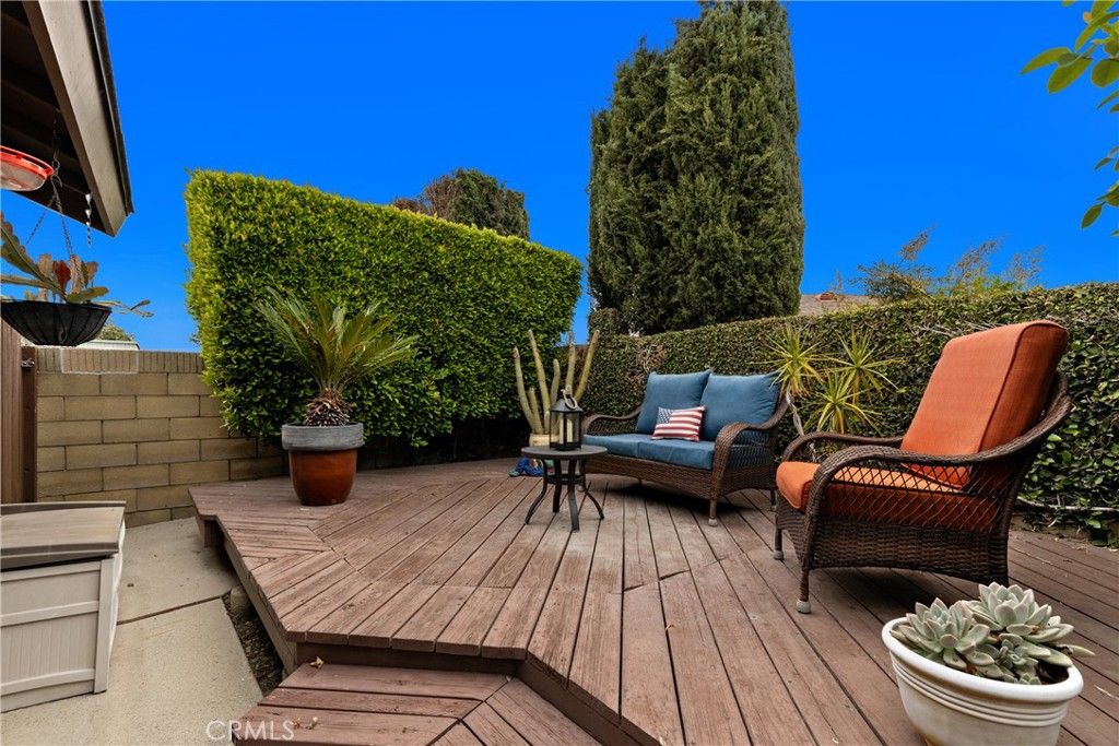 listing image 130723078122502427722