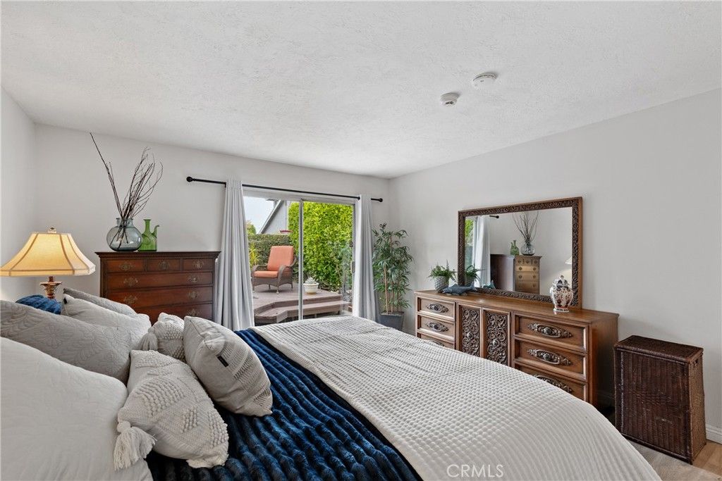 listing image 130722265327351200404