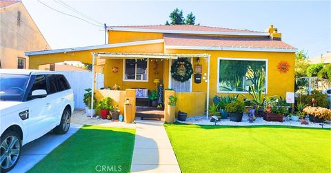 Photo of 611 N Burris Ave, Compton, CA 90221 (MLS # PW26035368)