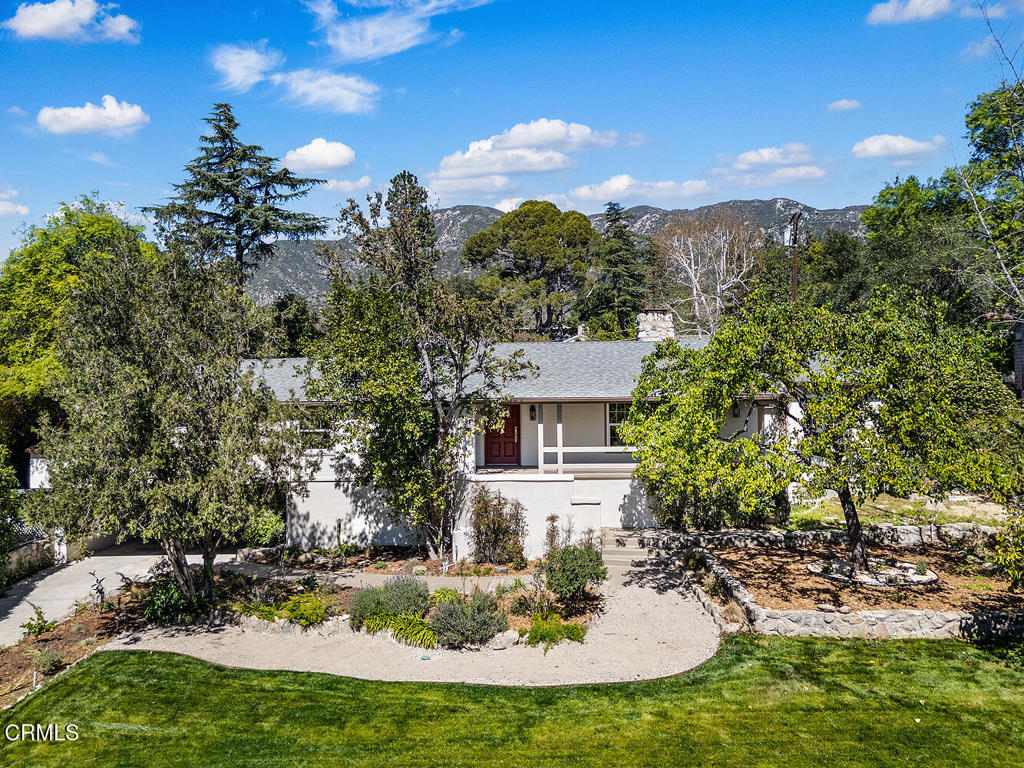 2345 Orange Cove Avenue