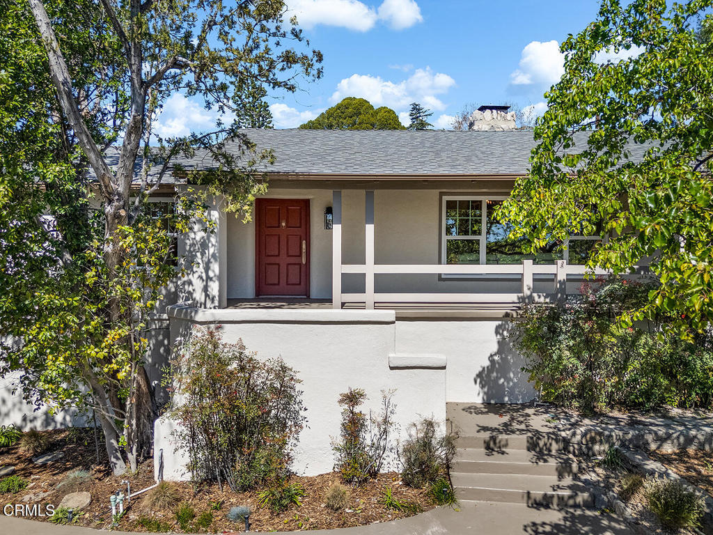 2345 Orange Cove Avenue