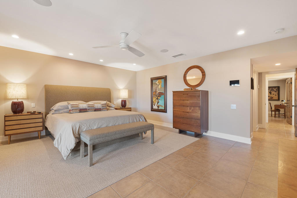 Thunderbird Villas - Residential