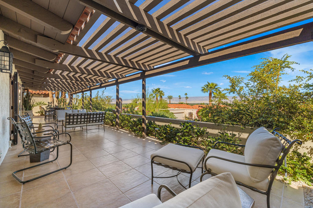 Thunderbird Villas - Residential