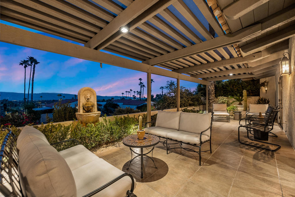 Thunderbird Villas - Residential