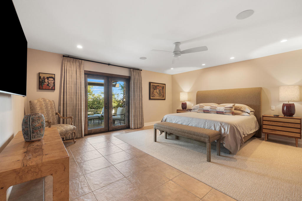 Thunderbird Villas - Residential