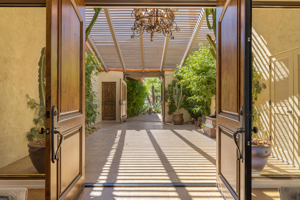 Thunderbird Villas - Residential