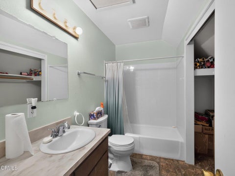 Tiny photo for 2163 Palos Court, Thousand Oaks, CA 91320 (MLS # V1-37726)
