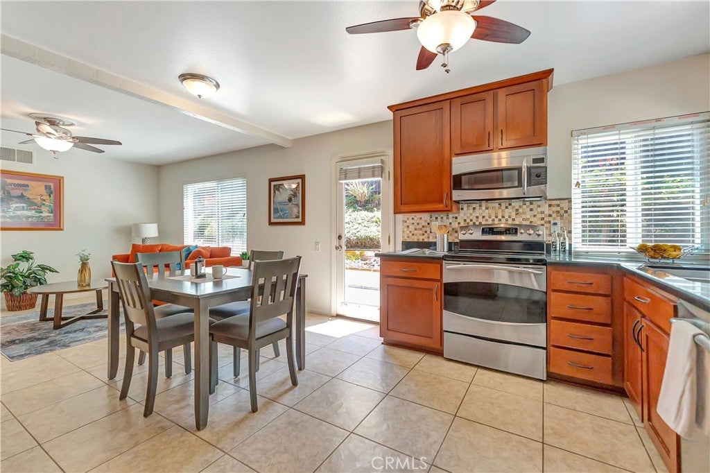 26822 Via Zaragosa, Mission Viejo CA 92691 - Photo 15