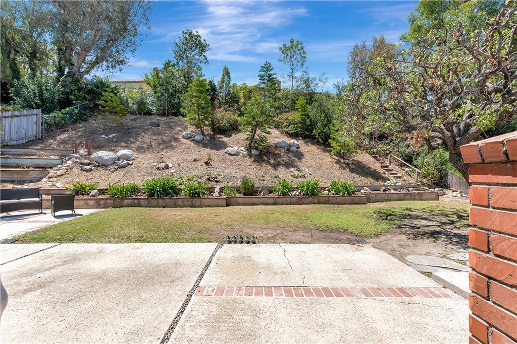 26822 Via Zaragosa, Mission Viejo CA 92691 - Photo 34