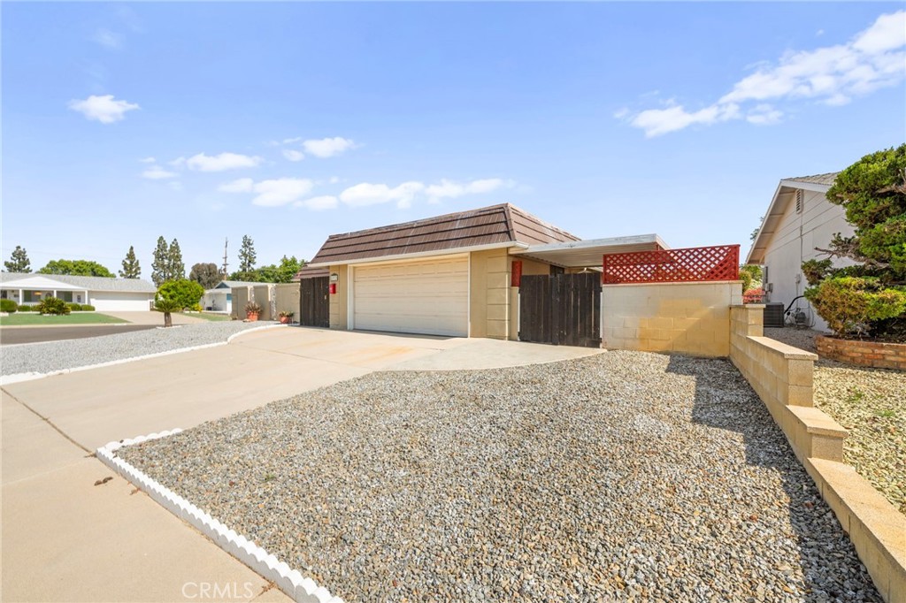 25925 Roanoke Road