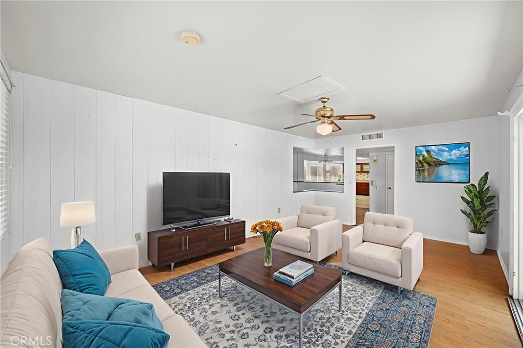 Properties 3 25925 Roanoke Road