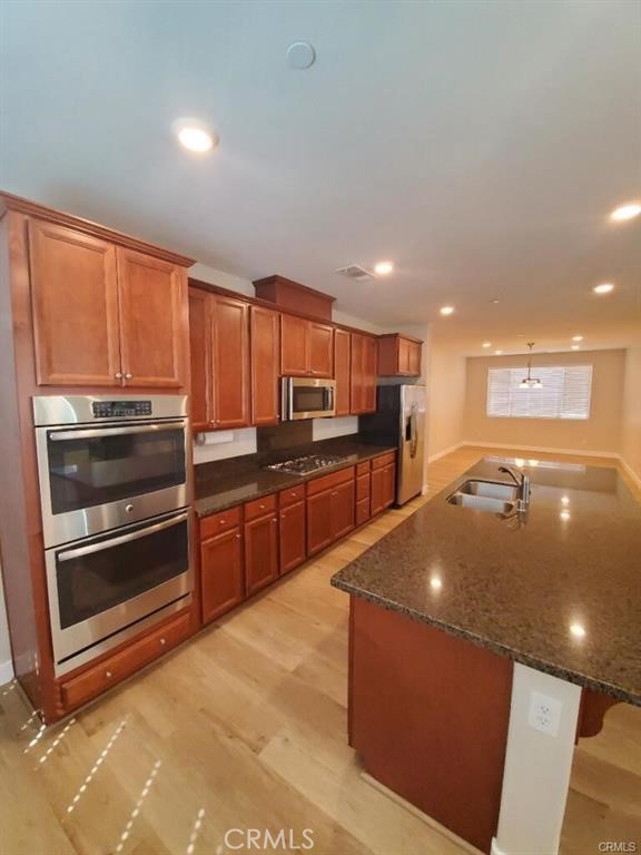 31543 Mojave Rose Court