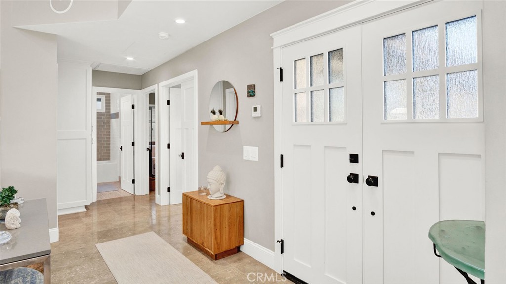 26562 Via Sacramento