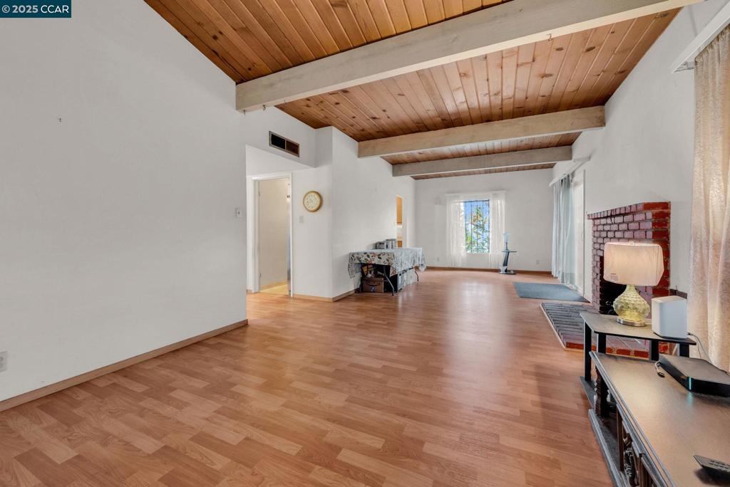 SOUTHSHORE - Residential