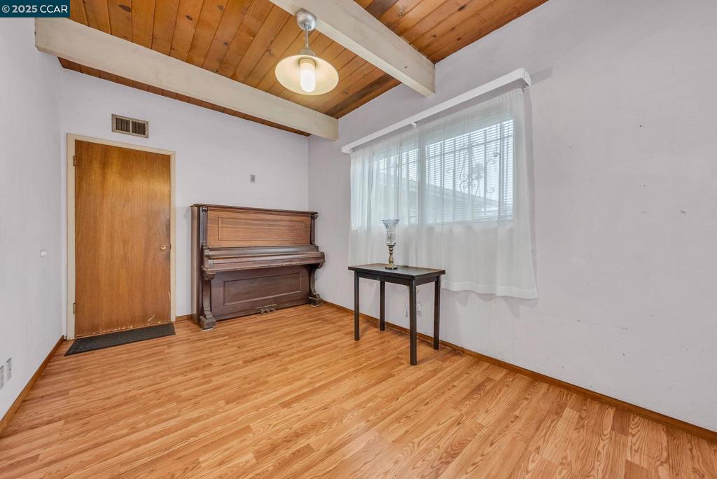 SOUTHSHORE - Residential