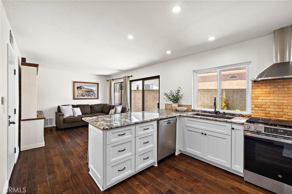 26002 Mckenna Court, Lake Forest CA 92630 - Photo 9