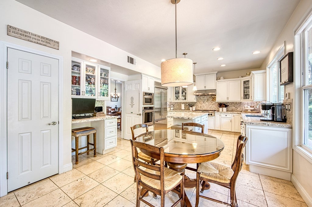 Trabuco Canyon, California, 92679, United States, 5 Bedrooms Bedrooms, ,3 BathroomsBathrooms,Residential,Active,2020129