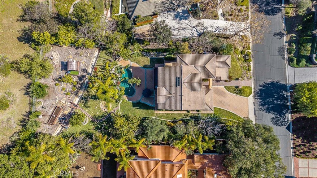 Trabuco Canyon, California, 92679, United States, 5 Bedrooms Bedrooms, ,3 BathroomsBathrooms,Residential,Active,2020129