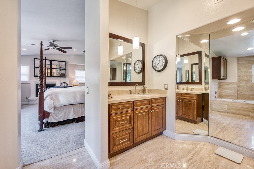 Trabuco Canyon, California, 92679, United States, 5 Bedrooms Bedrooms, ,3 BathroomsBathrooms,Residential,Active,2020129