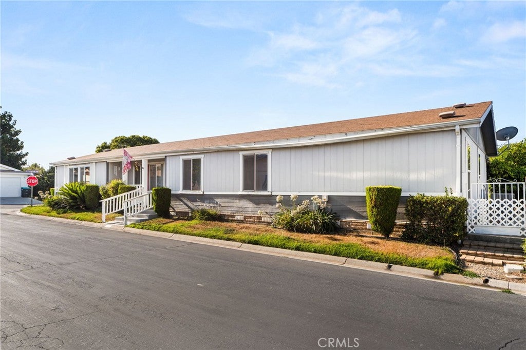 10961 Desert Lawn 263