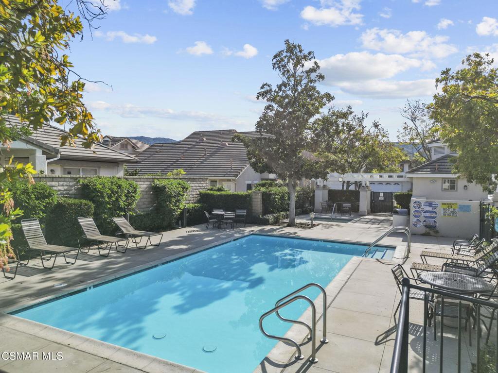 Paseo de Flores-505 - 1005142 - Residential