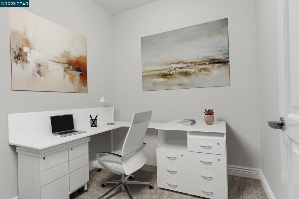 CREEKSIDE - Residential Lease