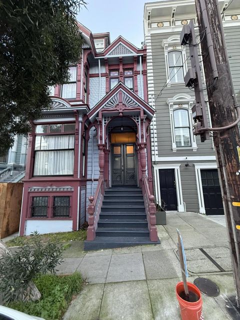 Photo of 461 Oak Street #2, San Francisco, CA 94102 (MLS # ML82042755)