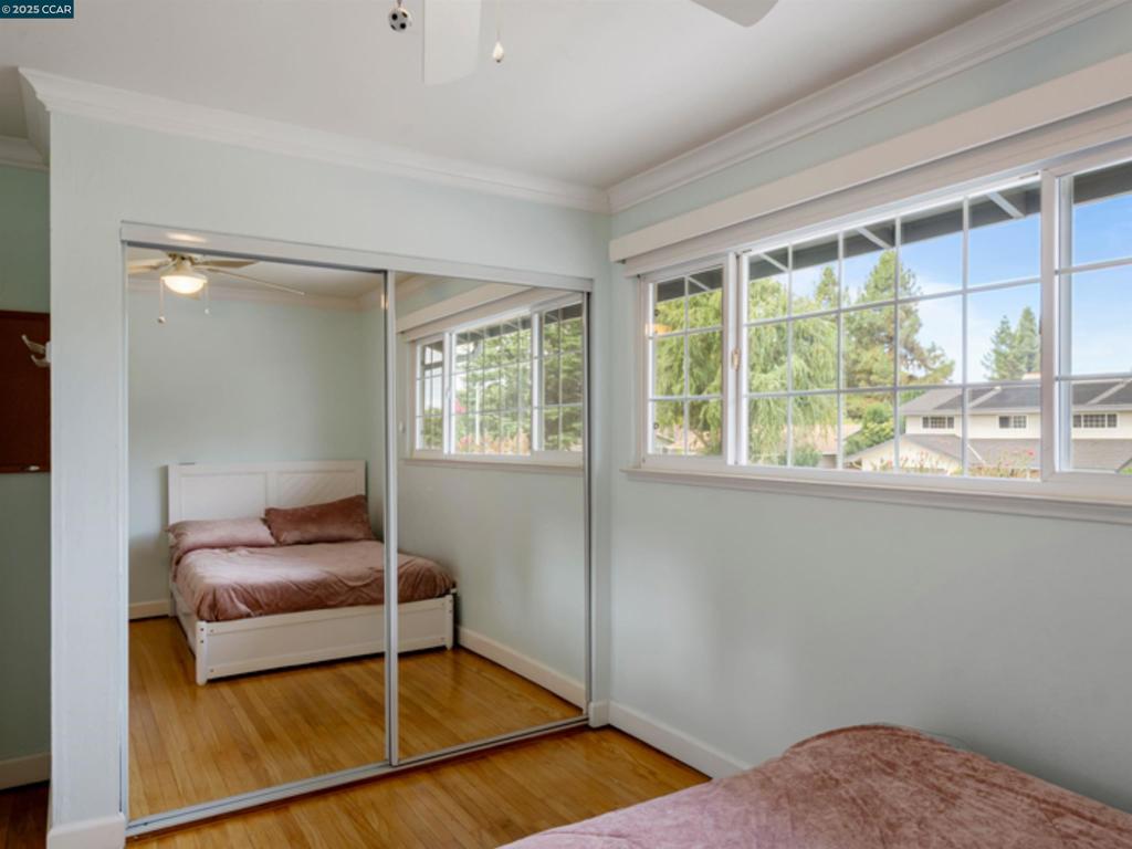 YGNACIO WOODS - Residential