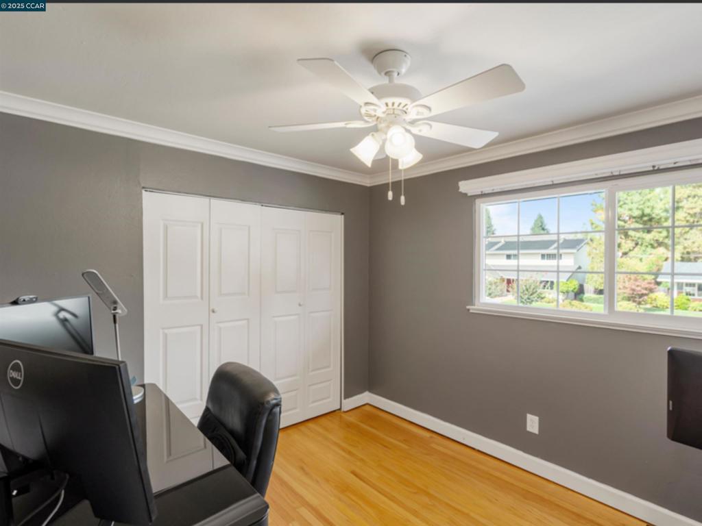 YGNACIO WOODS - Residential