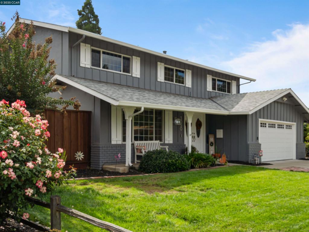 YGNACIO WOODS - Residential