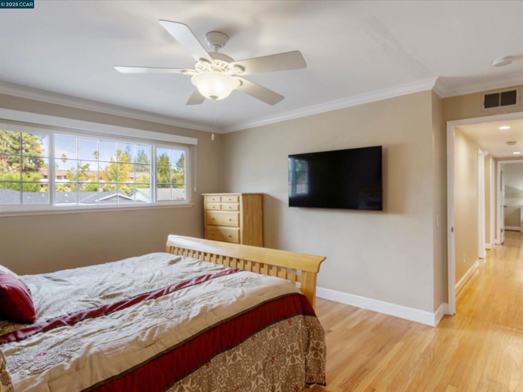 YGNACIO WOODS - Residential