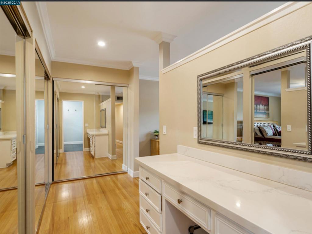 YGNACIO WOODS - Residential