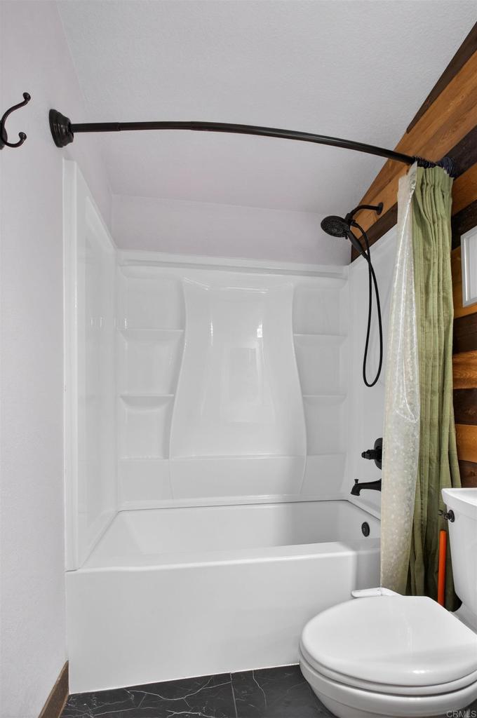 13450 Highway 8 Business Space 16