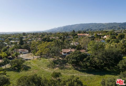Photo of 4488 La Paloma Avenue, Santa Barbara, CA 93105 (MLS # 26665883)