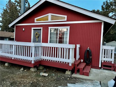 Photo of 165 Sunset Lane, Sugarloaf, CA 92386 (MLS # IG25134771)