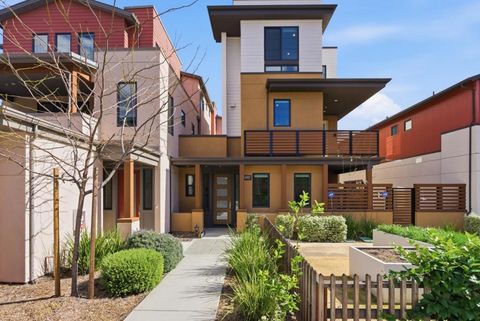 Photo of 15206 Watkins Drive, Los Gatos, CA 95032 (MLS # ML82040532)