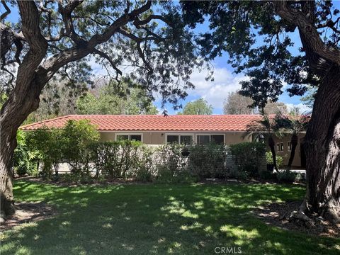 Photo of 662 Via Los Altos #Q, Laguna Woods, CA 92637 (MLS # NP26078415)