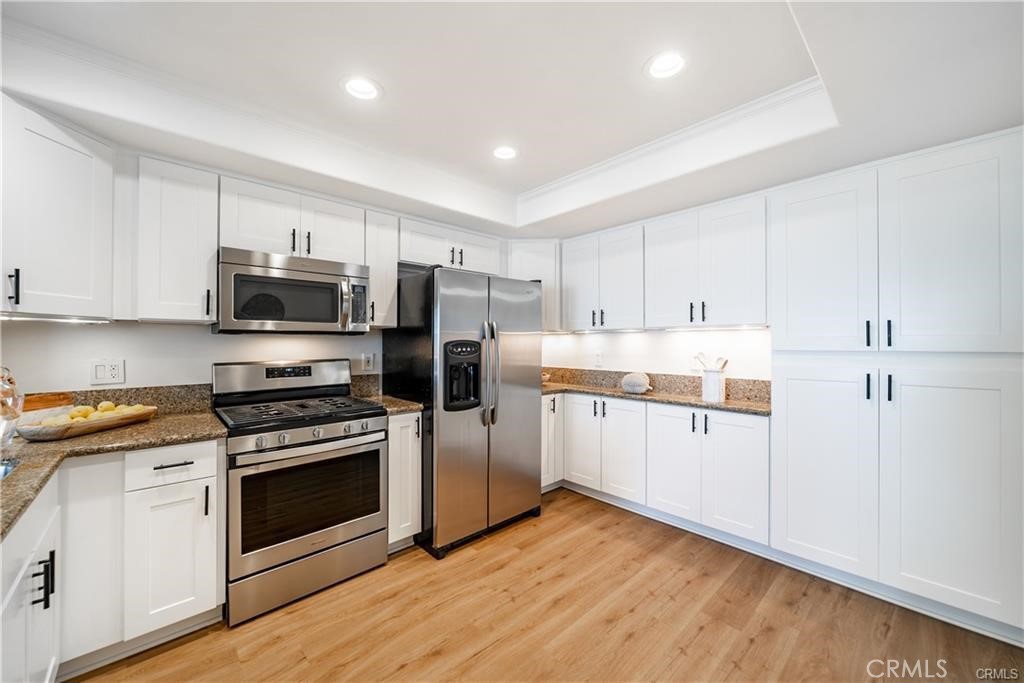 Seaview Townhomes (ST) - Residential