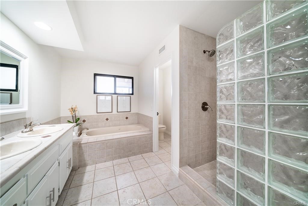 Seaview Townhomes (ST) - Residential