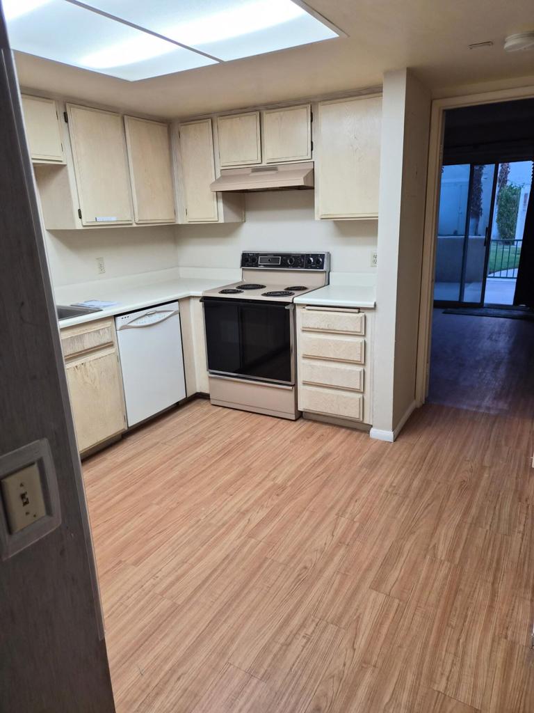 32505 Candlewood Drive 27