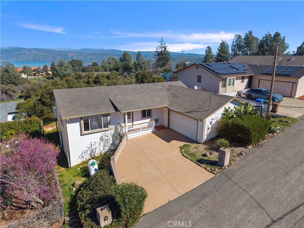 Photo of 9732 Pinon Way, Kelseyville, CA 95451 (MLS # LC26056150)