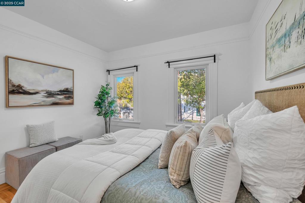 BERKELEY BOWL - Residential