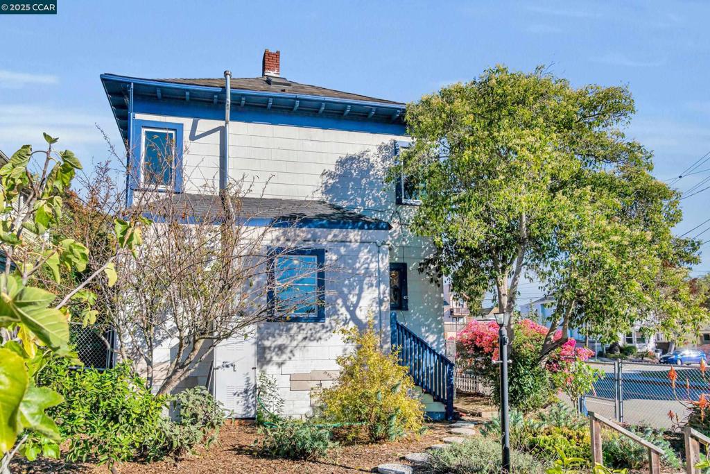 BERKELEY BOWL - Residential