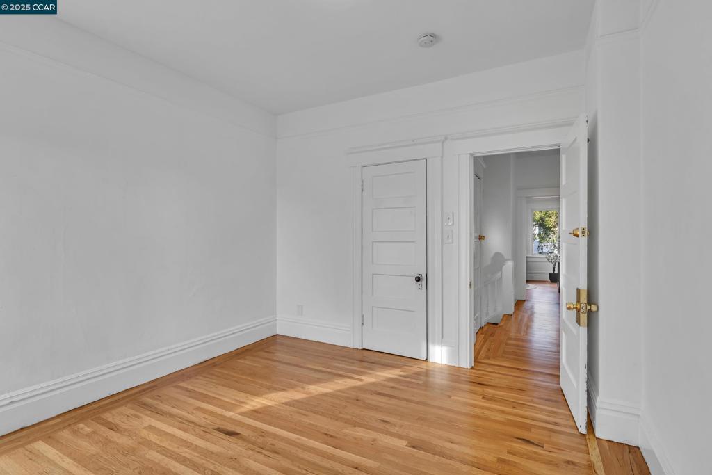 BERKELEY BOWL - Residential