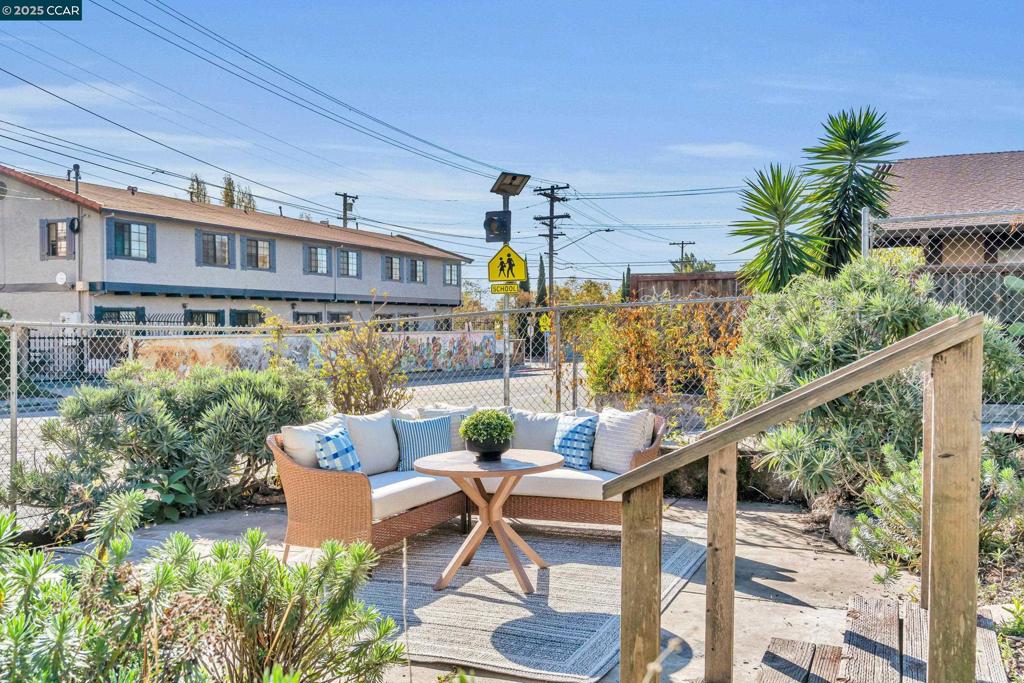 BERKELEY BOWL - Residential