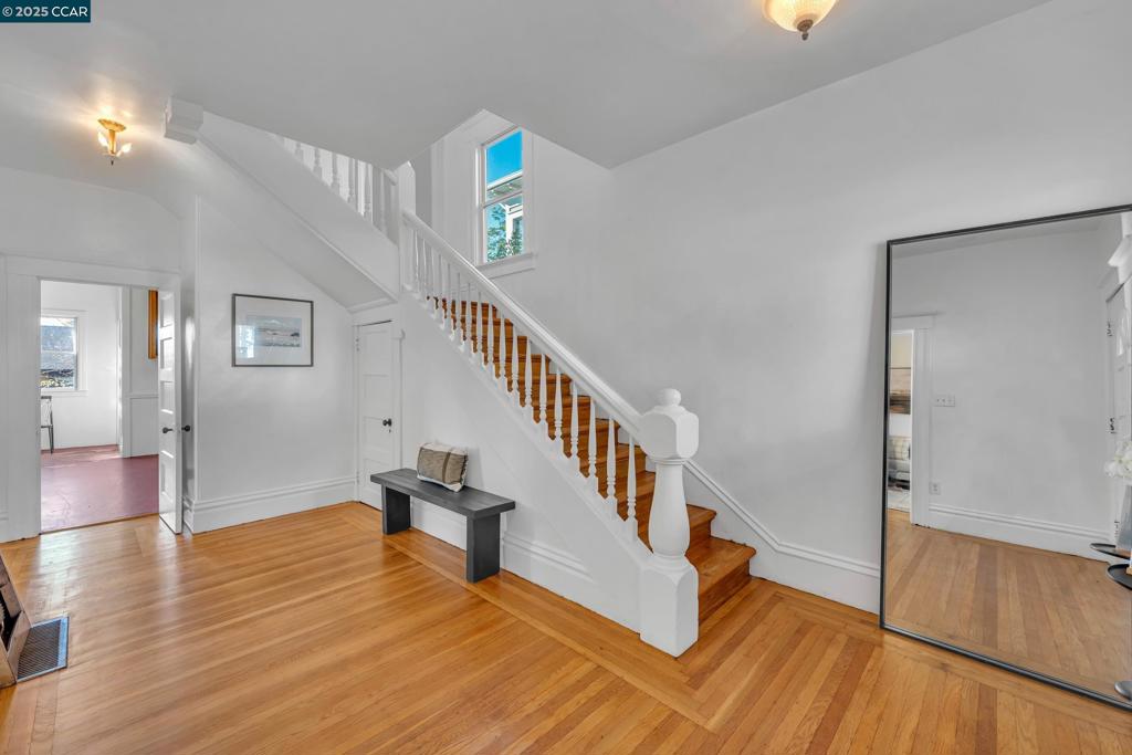 BERKELEY BOWL - Residential