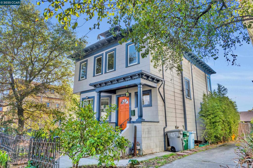 BERKELEY BOWL - Residential